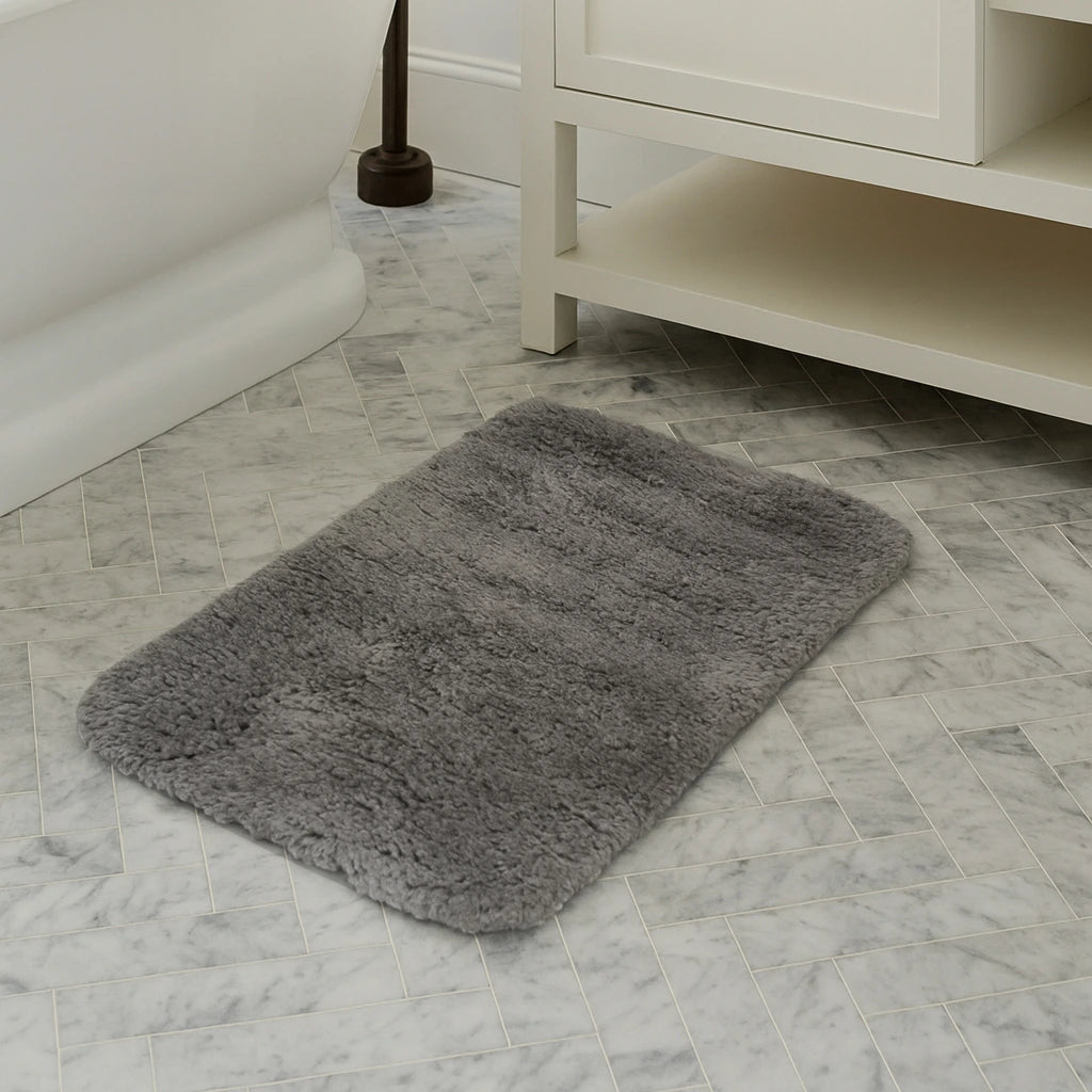 Queen's Bathroom Rug